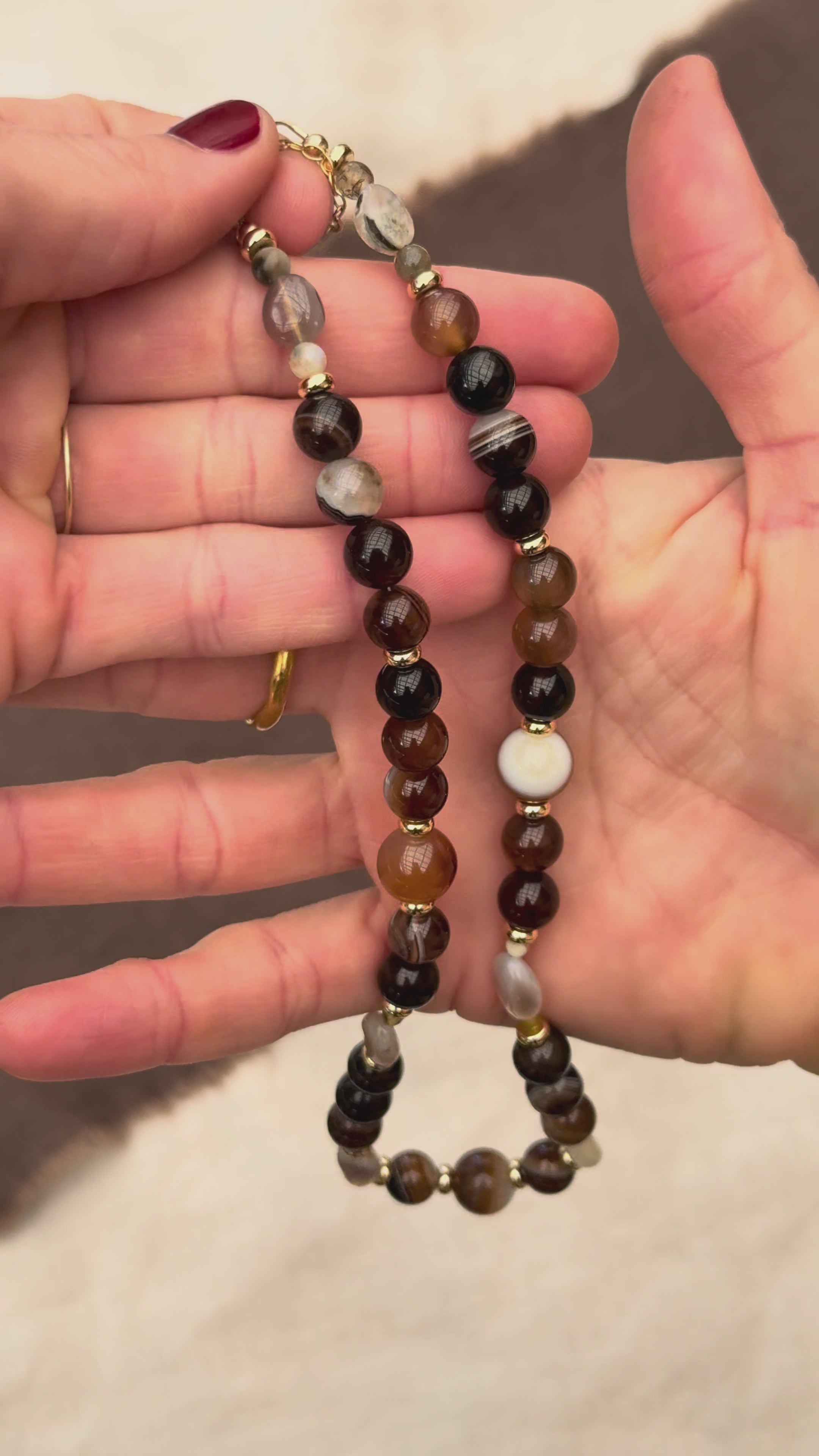 Chesnut Smoke Necklace
